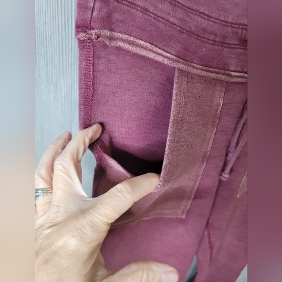 Free People Movement Stylish Heathered red Patchwork Leggings - Picture 2 of 4